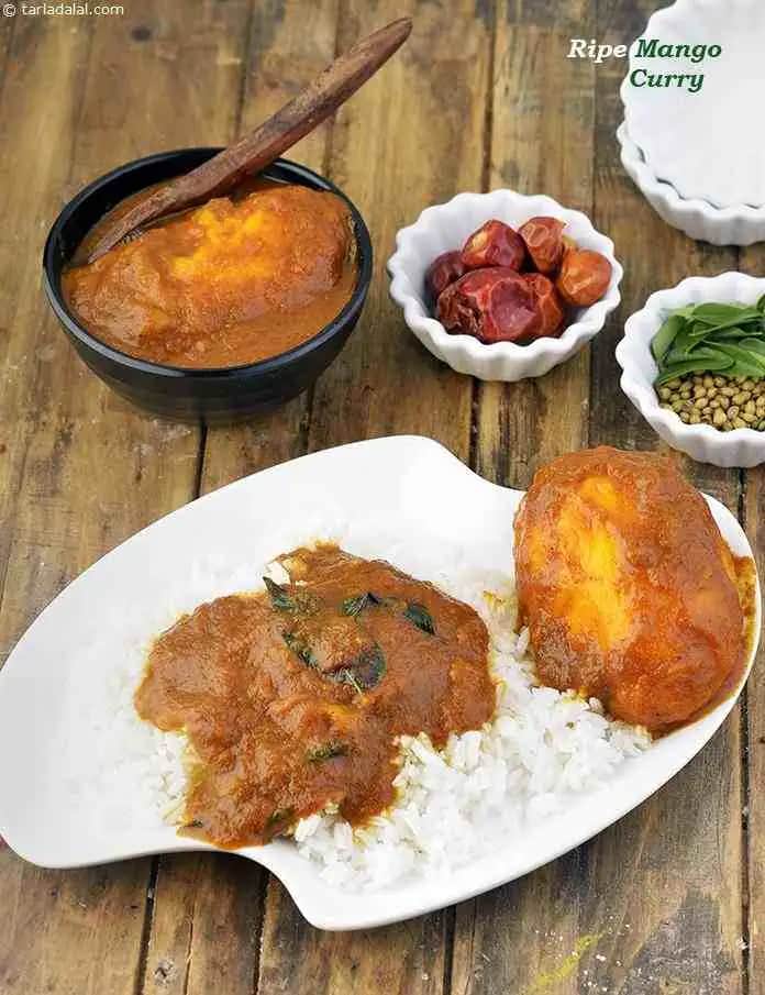 Ripe Mango Curry Recipe (Mangalorean Ripe Mango Curry)