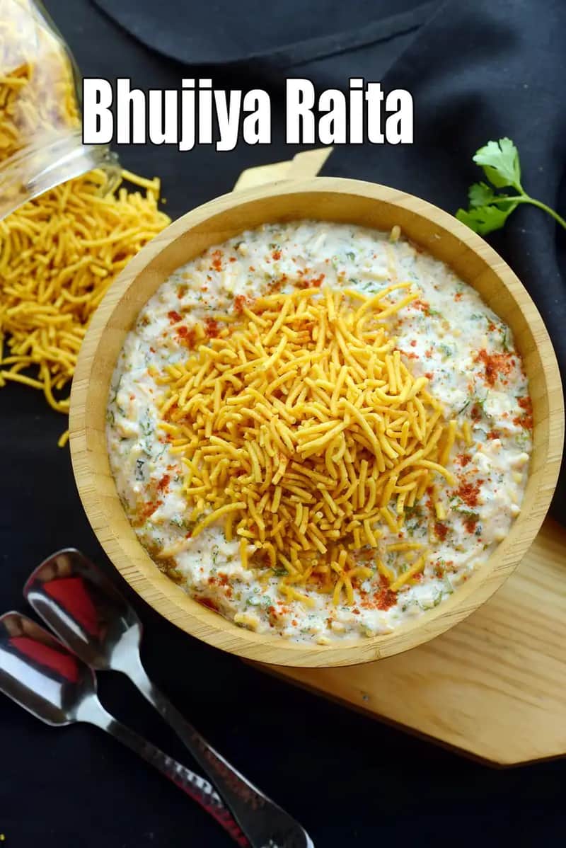 Bhujia Raita Recipe (Aloo Bhujiya Raita)