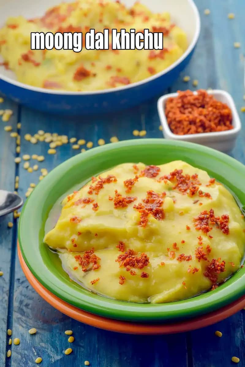 Moong Dal Khichu Recipe (Gujarati Yellow Moong Dal Khichu)