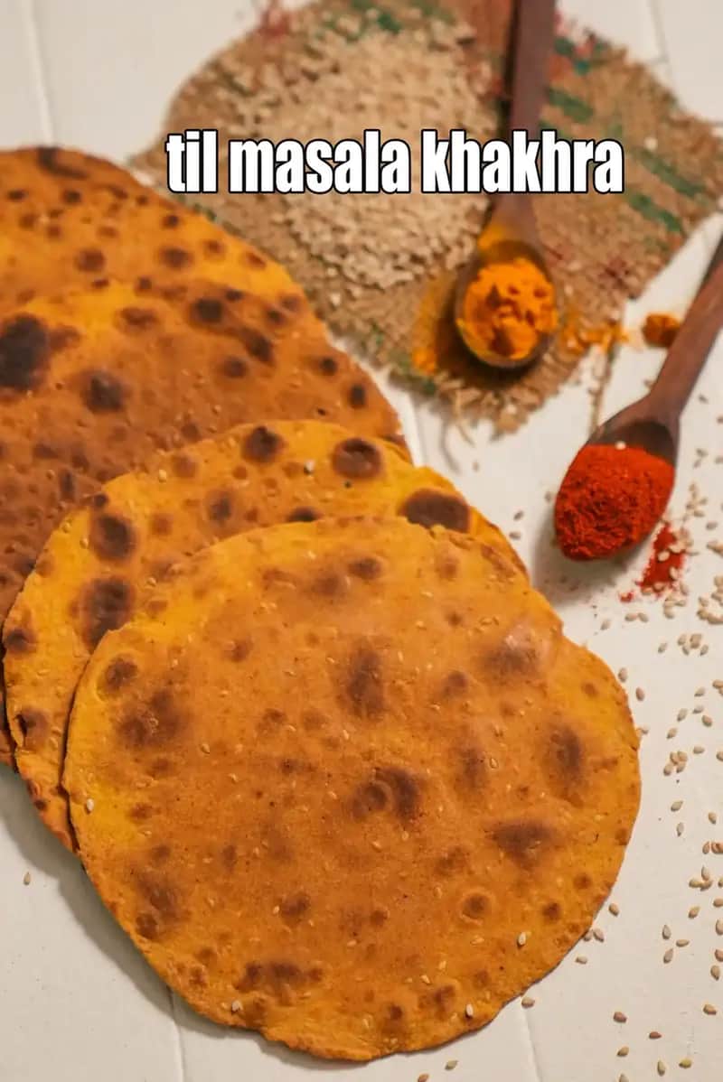 Til Masala Khakhra Recipe (Healthy Gujarati Khakhra)