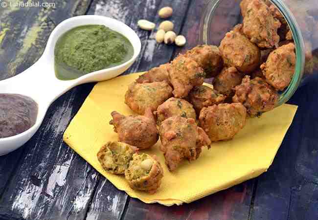 Top 10 Pakoda Recipes, Veg Indian Pakora Recipes | TarlaDalal.com