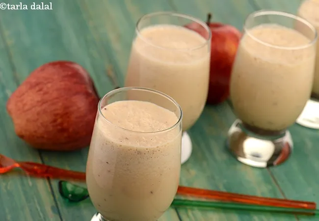 एप्पल सिनामन सोया शेक | Apple Cinnamon Soya Shake