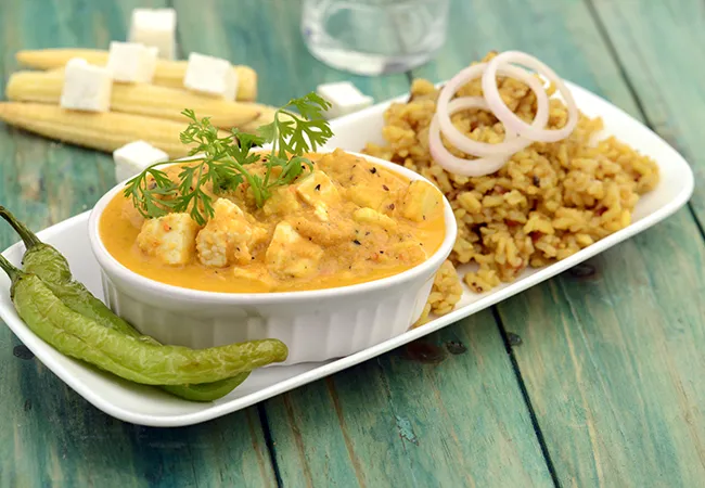  Baby Corn Aur Paneer ka Salan