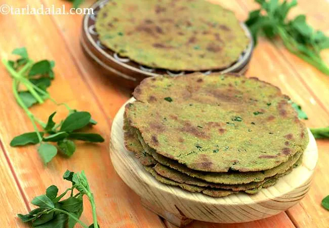 Bajra Methi Khakhras