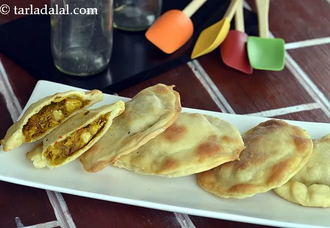 Baked Chole Parcels