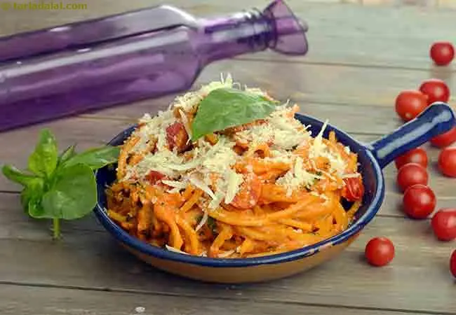 Basil and Tomato Pasta