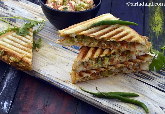  Cabbage, Carrot and Paneer Grilled Sandwich
