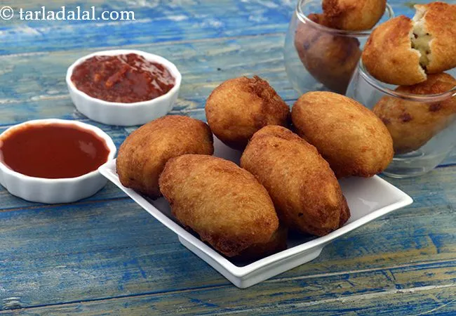 Cheesy Paneer Bread Rolls