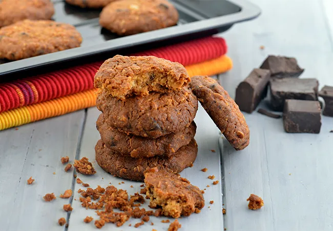 Chunky Chocolate Peanut Butter Cookies, Eggless Recipe