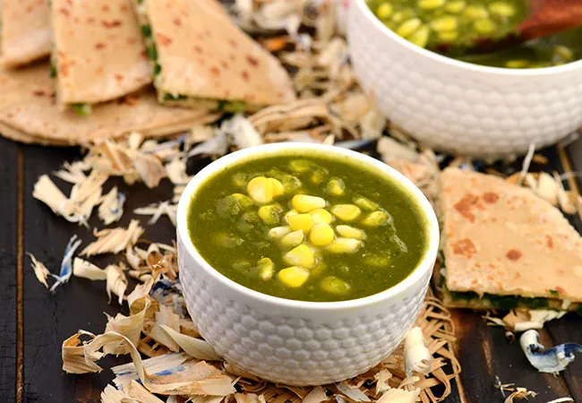  Corn Palak Sabzi, Healthy Sweet Corn Spinach Sabzi