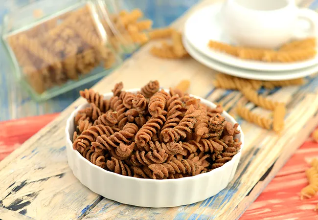  पास्ता ट्विस्टस् - Dry Pasta Jar Snack, Gluten Free Recipe 