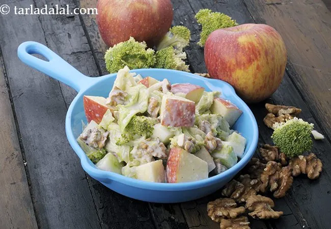Crunchy Salad with Curd Bread Mayonnaise