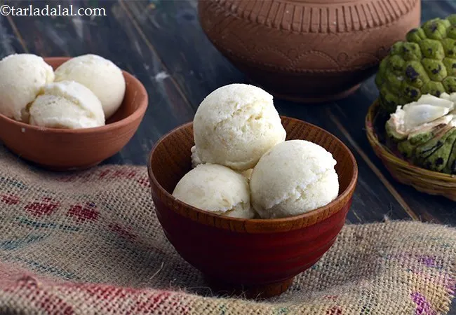  Apricot and Custard Ice-cream