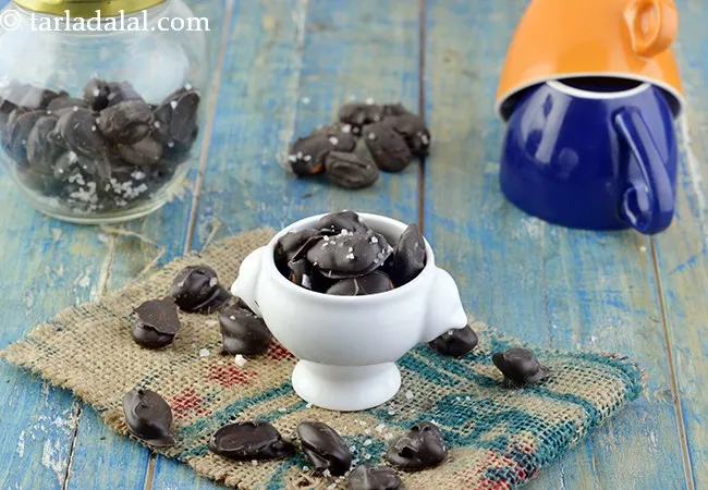 Dark Chocolate Almonds with Sea Salt