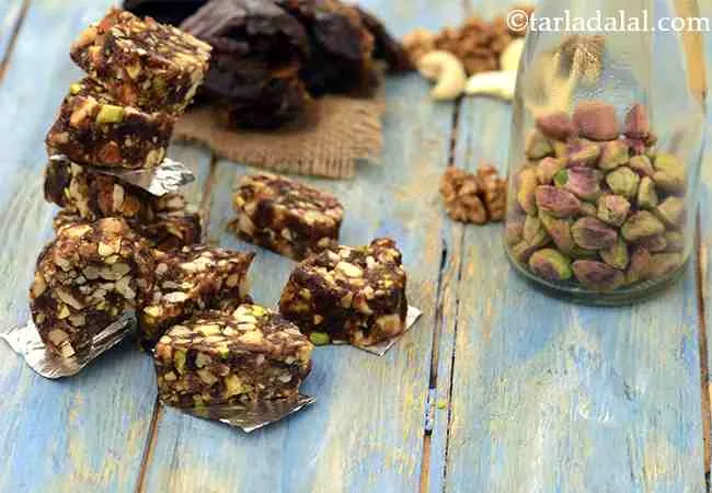 Date and Nut Slices