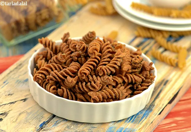 पास्ता ट्विस्टस् | Dry Pasta Jar Snack, Gluten Free Recipe