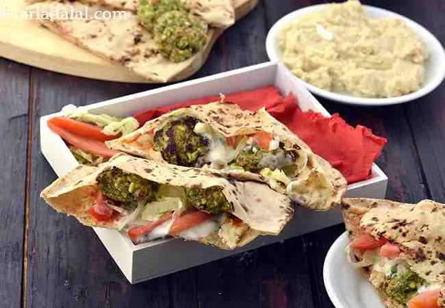  Falafel in Whole Wheat Pita Pockets, Diabetic Friendly
