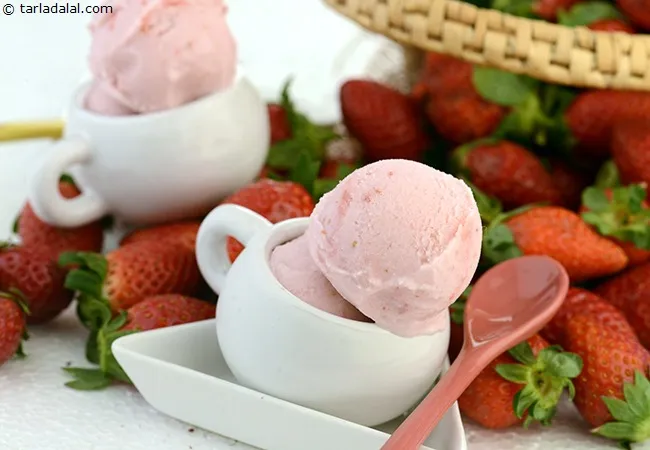 Fresh Strawberry Ice Cream
