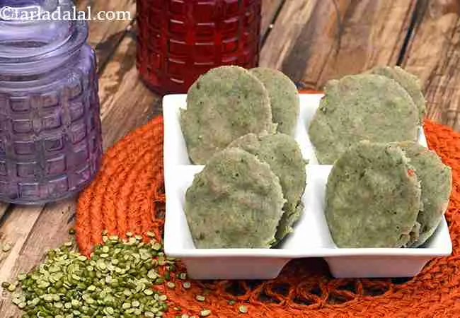 Green Moong Dal and Vegetable Idli