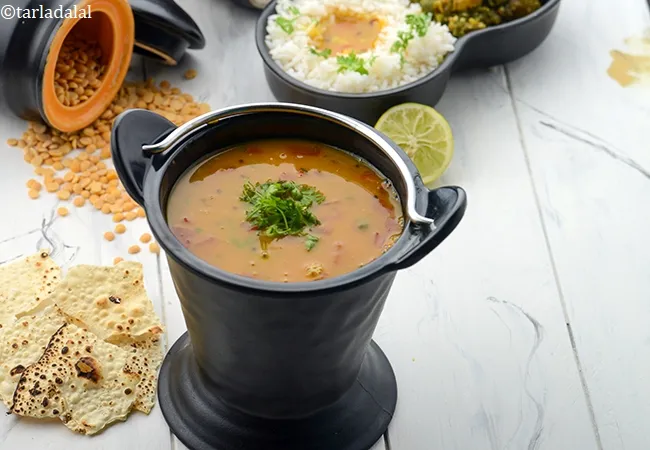 Gujarati toovar dal sweet and spicy recipe | Gujarati toovar dal with rice | Indian tuvar dal