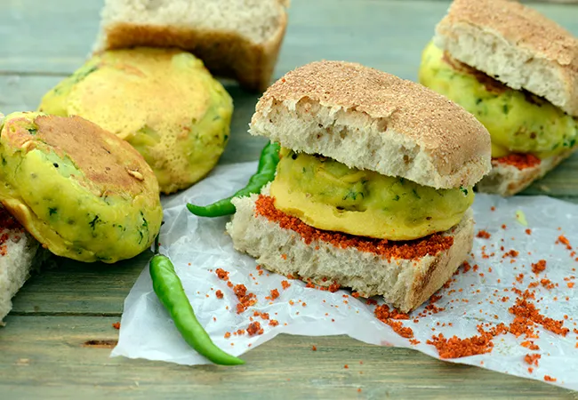 Oil- Free Vada Pav