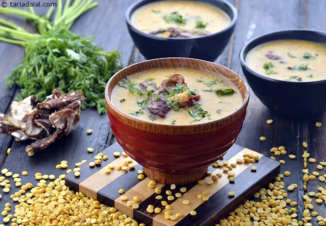 Hyderabadi Khatti Dal