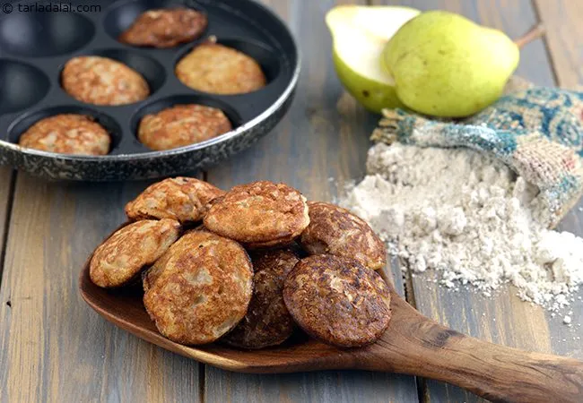 Jowar and Pear Appam