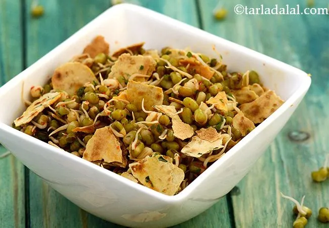 Khakhra with Sprouted Moong
