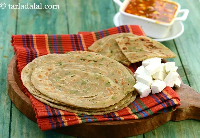 Lachha Paneer Paratha
