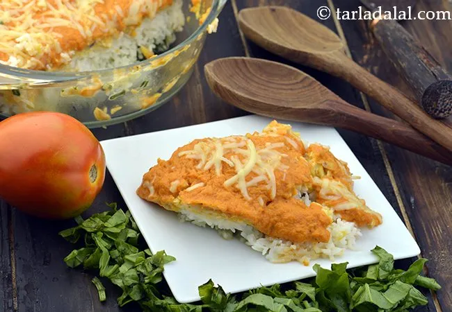 Layered Corn and Spinach Rice with Tomato Sauce