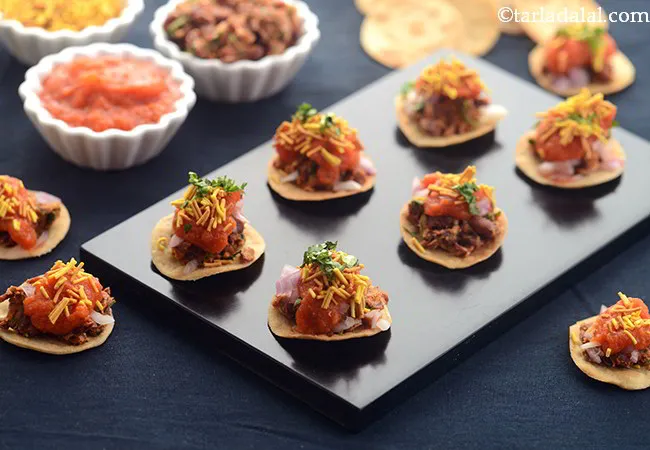Low Calorie Sev Puri