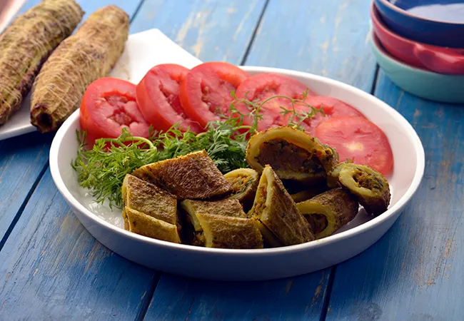  मसाला भरवां करेला की रेसिपी - Masala Bharwan Karela 