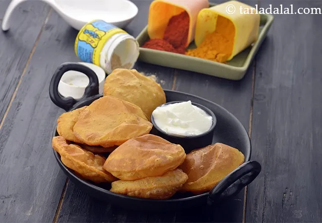 Masala Puris Served with Curds and Chunda, Masala Puri for Breakfast