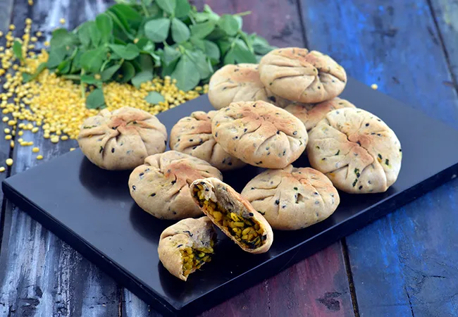  Moong Dal and Methi Kachuri, Baked Kachodi