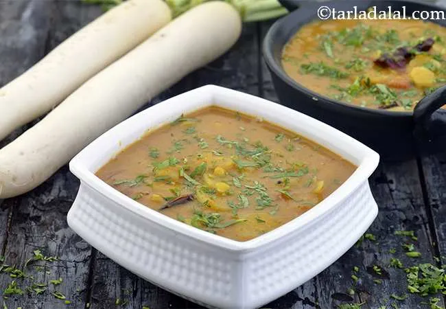 Mullangi Sambar, South Indian Radish Sambhar