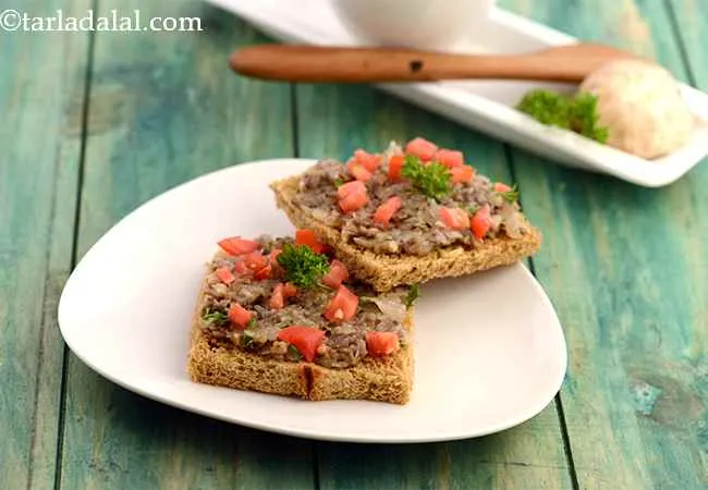 Mushroom Oregano Open Toast Sandwich