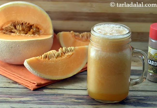 Muskmelon Drink with Cardamom