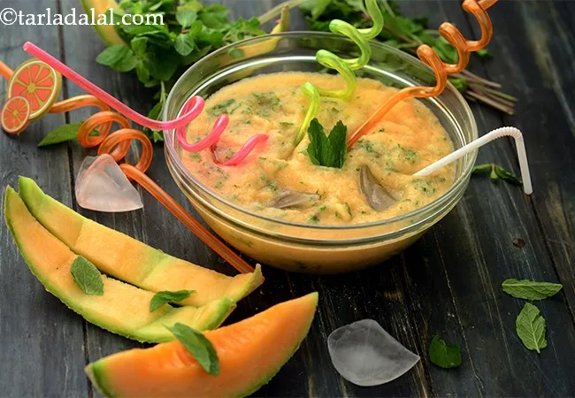 Muskmelon and Mint Juice