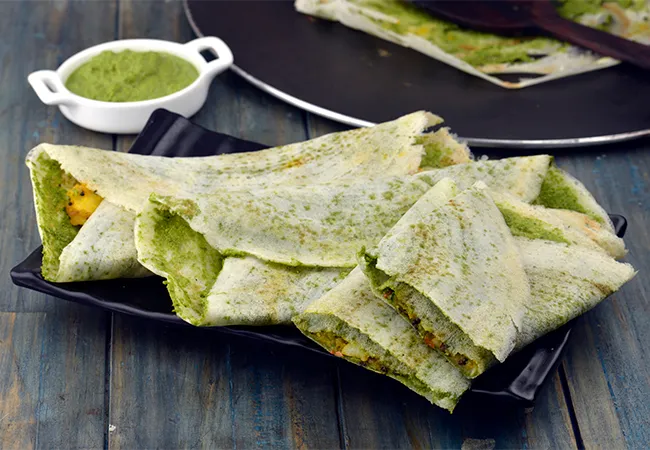 Mysore Masala Dosa with Green Chutney