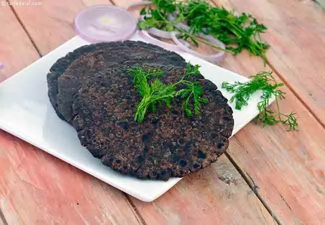 नाचनी और प्याज़ की रोटी