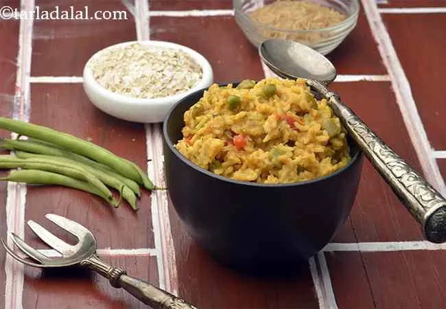 Oats, Vegetable and Brown Rice Khichdi
