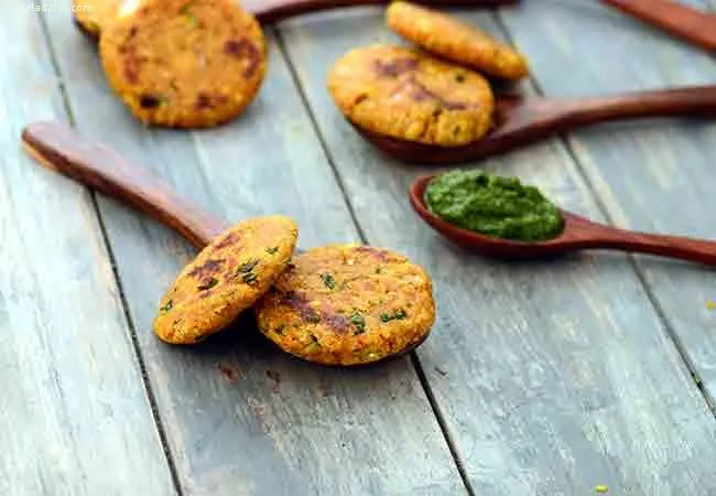 Oats Moong Dal Tikki