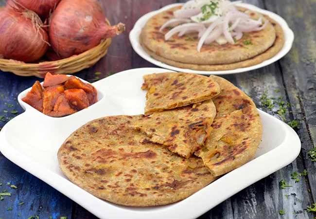  Onion Paratha Recipe, Pyaaz Ka Paratha