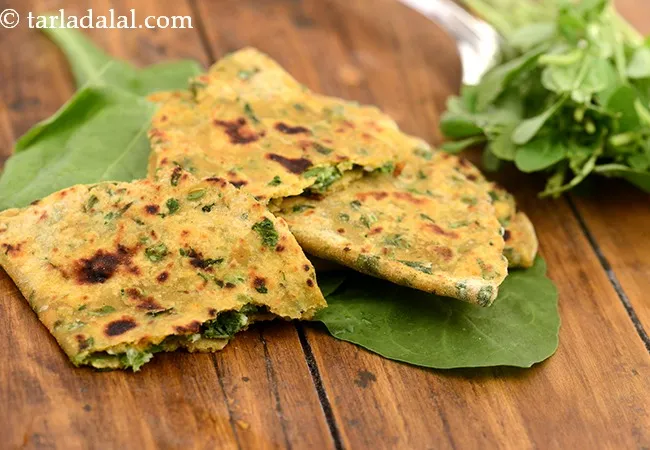 Paneer, Palak and Methi Stuffed Roti