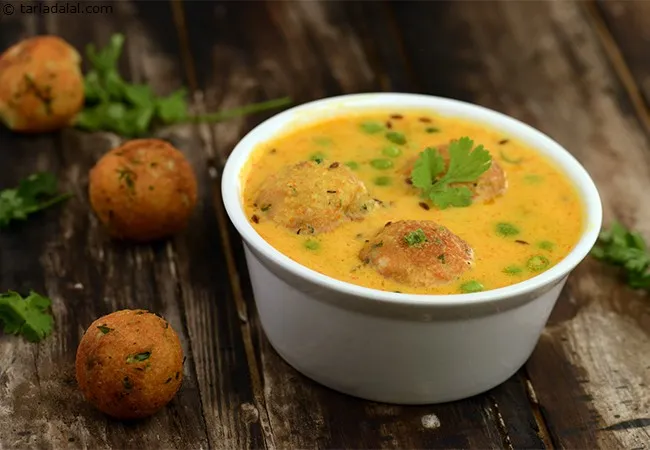 Paneer Koftas in Curd Gravy