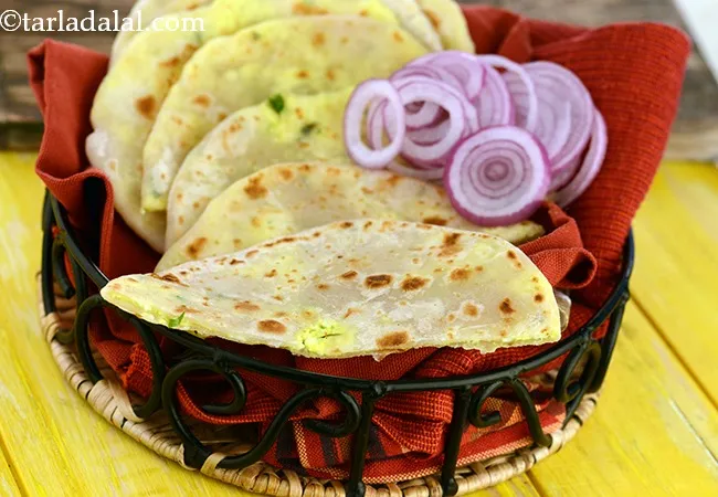 Paneer Kulchas, Paneer Kulcha Made with Yeast