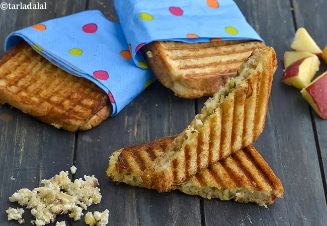 Paneer and Apple Grilled Sandwiches