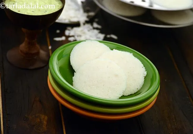  झटपट पोहा इडली रेसिपी | पोहा इडली बनाने की विधि | इन्स्टन्ट पोहा इडली - Instant Poha Idli, Aval Idli 