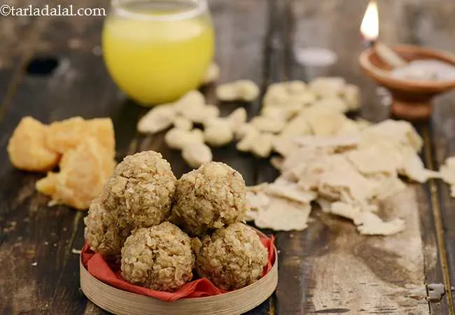 Quick Churma Ladoos ( Churma Laddu)