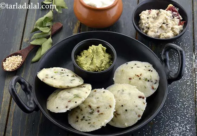 Quick Rava Idli